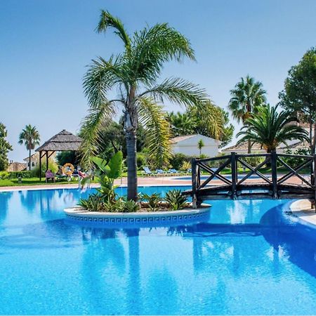 Duquesa Suites Golf And Garden Кастильо-де-Сабинильяс Экстерьер фото